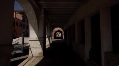 Antik Venedik atari salonlarında dolaş