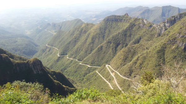 trail in the mountain of the trail, paradise in the middle of mountains, pure nature!