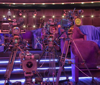 TV profesyonel dijital video kamerada bir konser salonu.