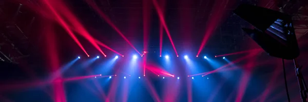Valoa Kohtauksesta Konsertin Aikana — kuvapankkivalokuva