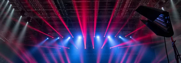 Licht Van Scène Tijdens Het Concert — Stockfoto