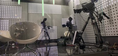 Profesyonel dijital video kamera. görüntü yönetmeni olarak.