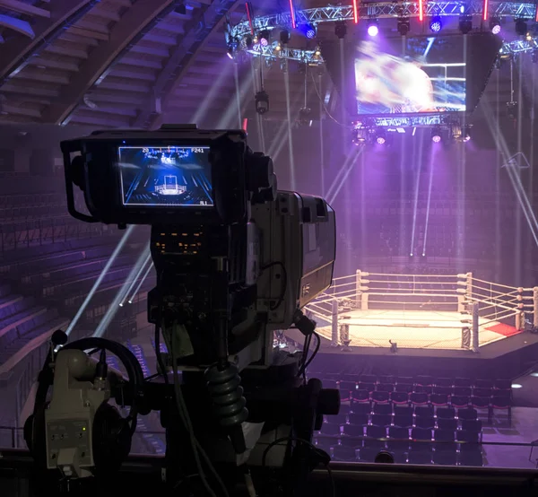 sports Hall. preparation for broadcast of fights without rules M1. light, sound, tv.