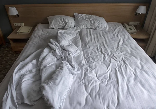 Ovansida Vita Sängkläder Lakan Och Kudde — Stockfoto