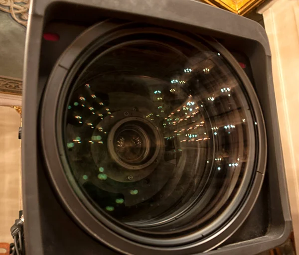 Das Fernsehen Überträgt Aus Dem Theater Professionelle Digitale Videokamera — Stockfoto