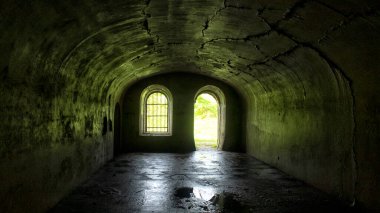 Askeri savunma tahkimatı. Fort Pospelov 'da. Vladivostok Rusya