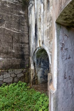 Askeri savunma tahkimatı. Toz deposu. Vladivostok Rusya.