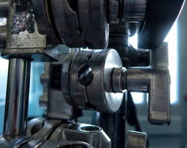 Film endüstrisi. Konser çekimlerinde kullanılan ışıklandırma ekipmanları.