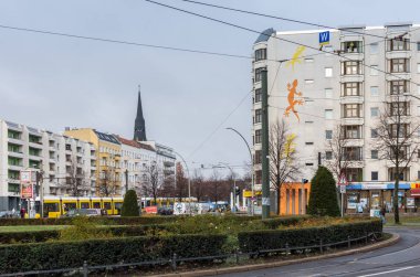 Friedrichshain Meydanı Bersarinplatz