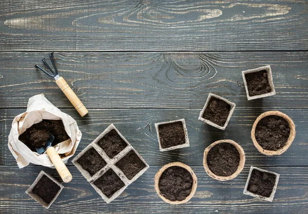 Eco friendly pots for seedlings — Stock Photo, Image