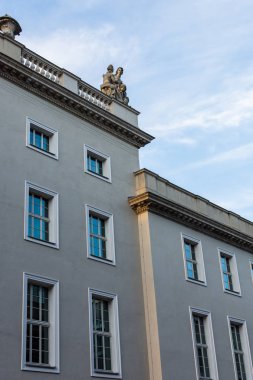 Berlin sokaklarında yürüyün