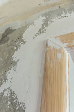 Yeni kapıların montajı