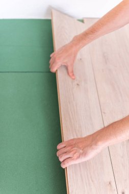 Ahşap laminat parke yükleme alt