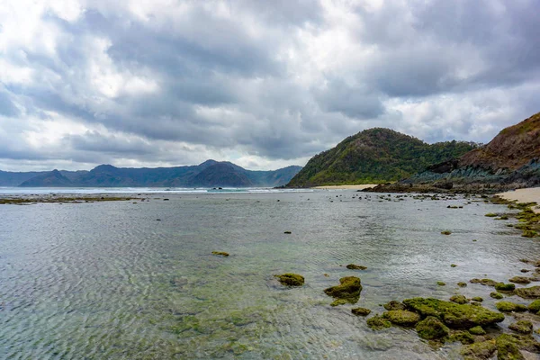 Widok na plażę Mawi, Wyspa Lombok, Indonezja — Zdjęcie stockowe