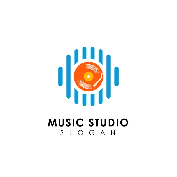 Music Studio Logo Design Concept Vinyl Disc Illustration — Stock Vector