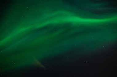 Ranheim, Trondheim alan, Norveç Trondheimsfjorden yukarıda yeşil Kuzey ışıkları.