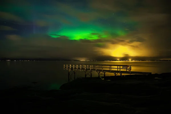 Luces Verdes Del Norte Sobre Trondheimsfjorden Ranheim Zona Trondheim Noruega — Foto de Stock