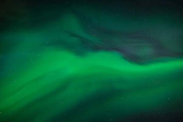 Ranheim, Trondheim alan, Norveç Trondheimsfjorden yukarıda yeşil Kuzey ışıkları.