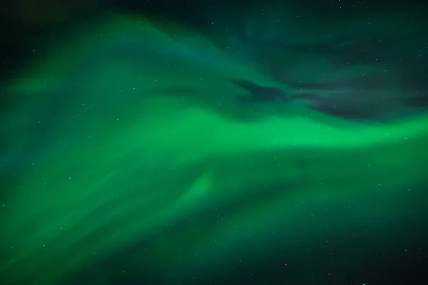 Ranheim, Trondheim alan, Norveç Trondheimsfjorden yukarıda yeşil Kuzey ışıkları.