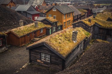 Roros eski parçası. Unesco listesinde Norveç maden kasabası. Orijinal ahşap İskandinav mimarisi.