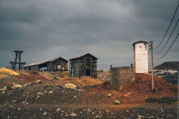 Горнодобывающий городок Ророс в Норвегии, фантастический древний северный город, включенный в список Всемирного наследия ЮНЕСКО. Традиционная деревянная архитектура. Широкий панорамный вид
.