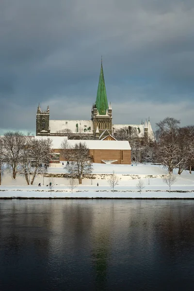 Nidarosdomen Kathedrale Fluss Nidelva Trondheim Schöne Winterzeit Berühmteste Gotische Norwegische — Stockfoto