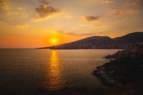 Saranda Albania Summer Zachód Słońca Nad Miastem Niebo Piękny Wieczór — Zdjęcie stockowe