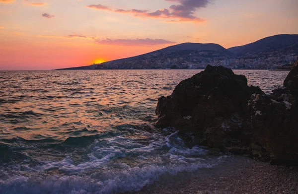 Nad Brzegiem Adriatyku Saranda Albania Lato Wakacje Miejsce Turystyczne — Zdjęcie stockowe