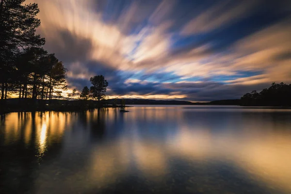 Solnedgången Ljus Och Kvällen Stämning Vid Sjön Jonsvatnet Norge — Stockfoto