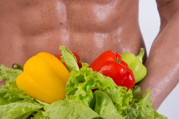 Sport Dieta Uomo Attraente Con Corpo Muscolare Tipo Atletico Verdure — Foto Stock