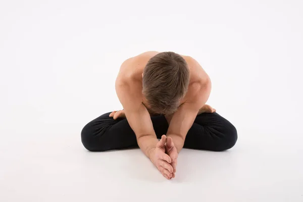Giovane Bell Uomo Yoga Allenamento Relax Stile Vita Sano — Foto Stock