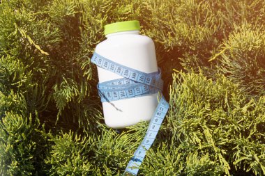 Spor ve beslenme. Diyet ve sağlıklı bir yaşam tarzı. Kilo kaybı