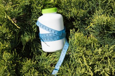 Spor ve beslenme. Diyet ve sağlıklı bir yaşam tarzı. Kilo kaybı