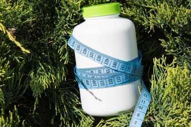 Spor ve beslenme. Diyet ve sağlıklı bir yaşam tarzı. Kilo kaybı