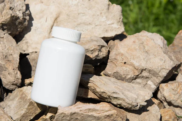 Spor ve beslenme. Diyet ve sağlıklı bir yaşam tarzı. Fitness ve vücut geliştirme