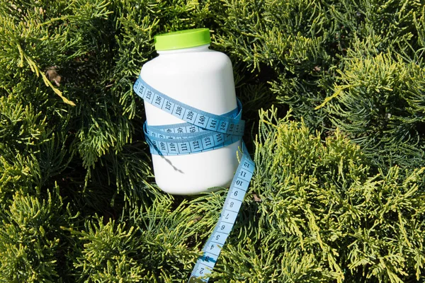 Spor ve beslenme. Diyet ve sağlıklı bir yaşam tarzı. Kilo kaybı