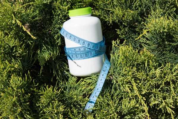 Spor ve beslenme. Diyet ve sağlıklı bir yaşam tarzı. Kilo kaybı