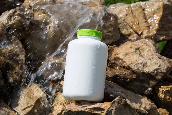 Spor ve beslenme. Diyet ve sağlıklı bir yaşam tarzı. Fitness ve vücut geliştirme