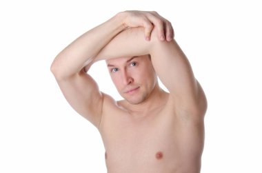 Yakışıklı adam kılığında. Genç, çekici bir adam. Çıplak ve seksi. Beyaz arka plan