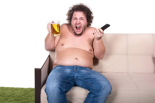 Homme Gros Drôle Regardant Télévision Maison — Photo