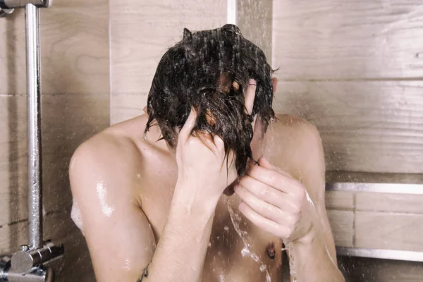 Young Sexy Guy Shower — Stock Photo, Image