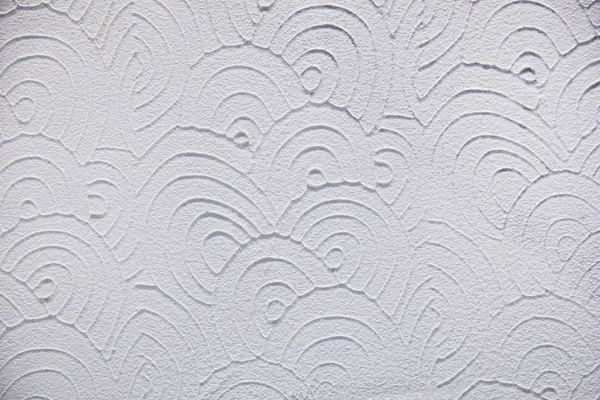 흰색 콘크리트 배경 거친 질감입니다. 깨진 물결 모양의 흰색 석고 — 스톡 사진