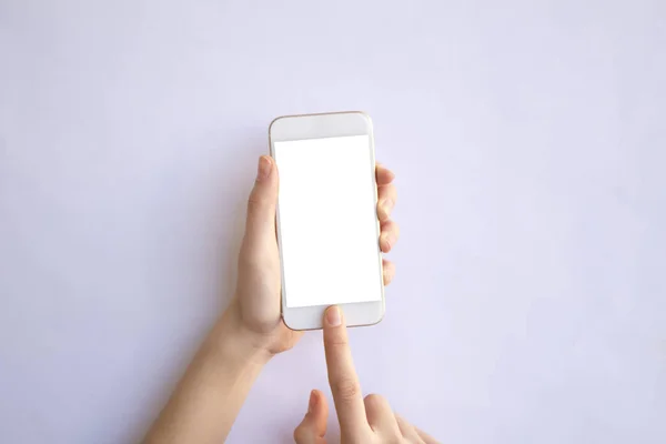 hareket eden telefon ile izole arka plan tutan el