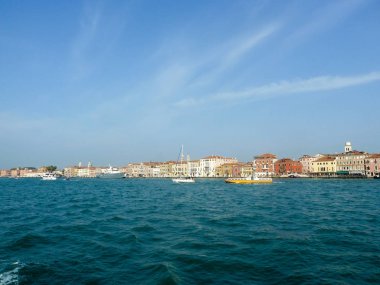 Rialto Köprüsü Venedik, lagün görüntülemek