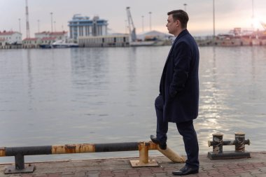 Marina, Modern insanın gün batımını hayran