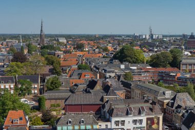 Leeuwarden, Hollanda, 23 Ağustos 2019: Friesland, Hollanda'daki Leeuwarden şehrinin havadan incelenmesi