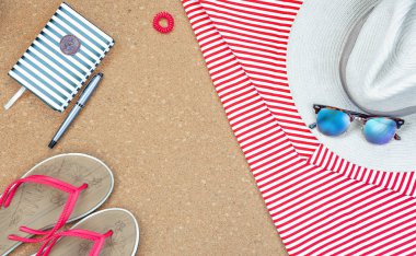 Öğeleri plaj, üstten görünüm