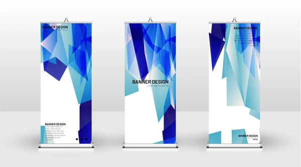 Diseño de plantilla de banner vertical. puede ser utilizado para folletos, portadas, publicaciones, etc. Concepto de un patrón de fondo de diseño triangular con color azul — Vector de stock