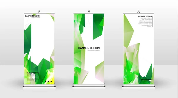 Design vertikaler Banner-Vorlagen. kann für Broschüren, Cover, Veröffentlichungen usw. verwendet werden. Konzept eines dreieckigen Designs Hintergrundmuster mit der Farbe grün — Stockvektor