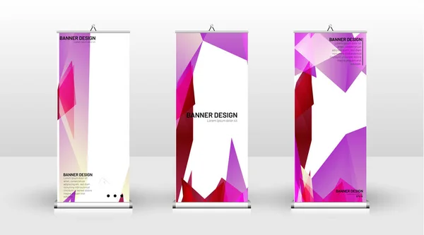 Σχέδιο κατακόρυφου προτύπου banner. μπορεί να χρησιμοποιηθεί για φυλλάδια, εξώφυλλα, δημοσιεύσεις κ. λπ., η έννοια ενός τριγωνικού μοτίβου φόντου σχεδιασμού — Διανυσματικό Αρχείο